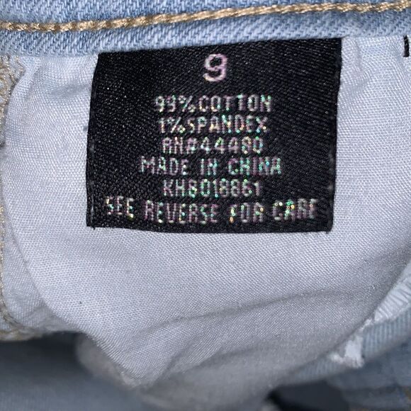 Tinseltown Denim Couture High Rise Distressed Light Wash Women’s Shorts Size 9 - Picture 11 of 13